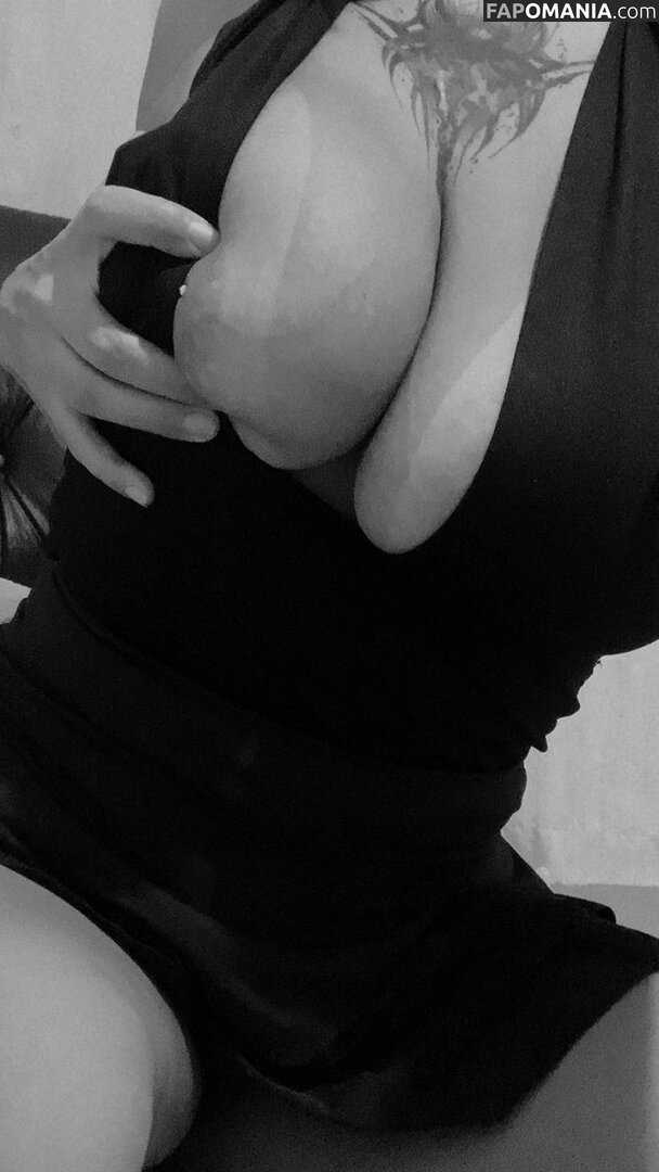 Julia Gea / ju_ninfeta / juliiaa94_ Nud OnlyFans  Fotografie scursă #7