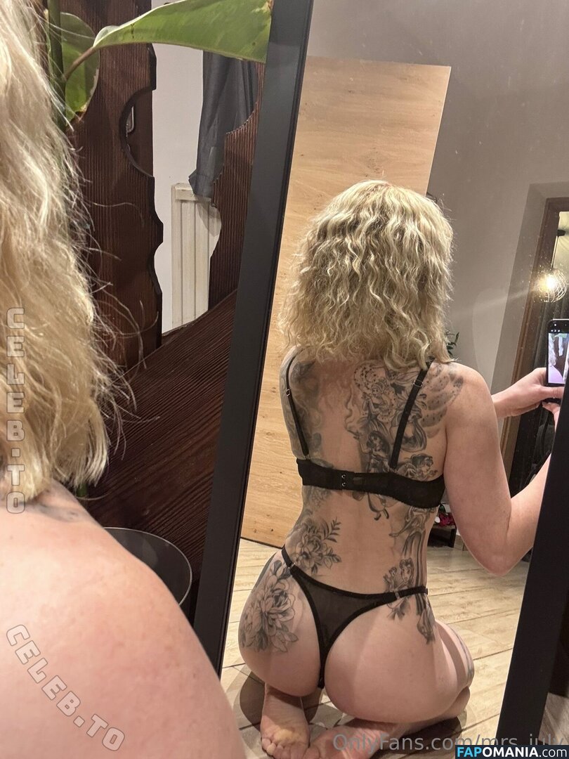 Julia Kern / july_kern_ / mrs_july Nud OnlyFans  Fotografie scursă #3