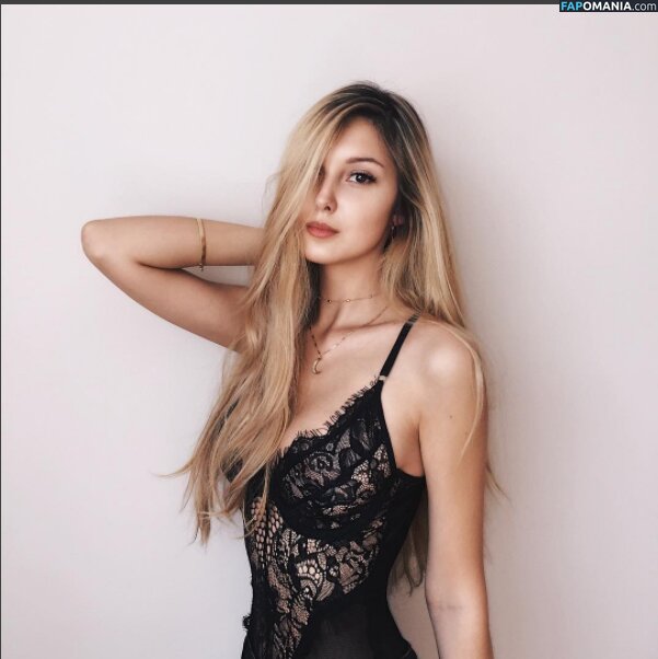 Julia Majch / Moonunyo / Shieru Nud OnlyFans  Fotografie scursă #52
