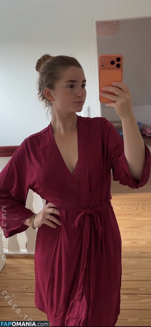 Julia Schulze / Julita_fit / julia.thiele_family Nud OnlyFans  Fotografie scursă #8