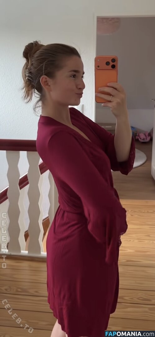 Julia Schulze / Julita_fit / julia.thiele_family Nud OnlyFans  Fotografie scursă #10