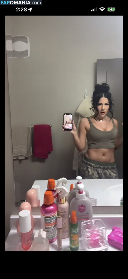 Juliadagoolia / Juliagoolia69 / jeffsgirlfriend69 / julia.vill / juliagoolia.69 / juliagoolia69__ Nud OnlyFans  Fotografie scursă #5