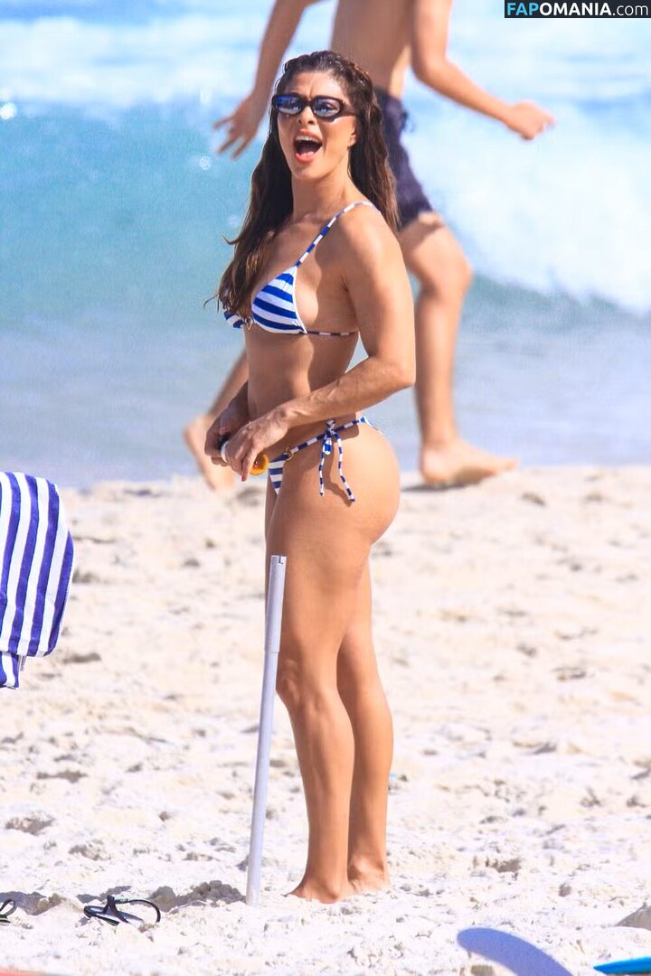 Juliana Paes / julianapaes Nud OnlyFans  Fotografie scursă #10