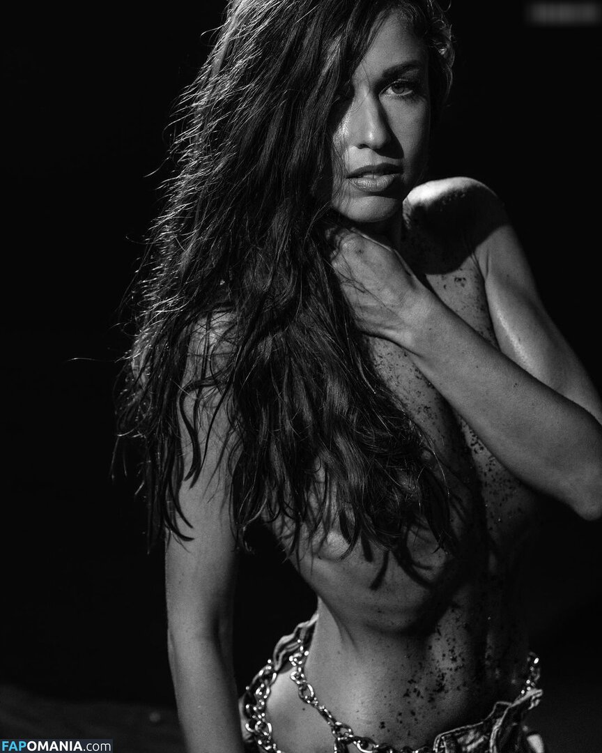 Juliane Seyfarth / Nayeli Rose / nayeli_rose_ Nud OnlyFans  Fotografie scursă #95