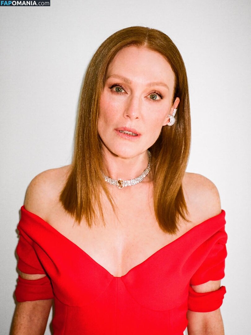 Julianne Moore / juliana_moore / juliannemoore Nud OnlyFans  Fotografie scursă #1