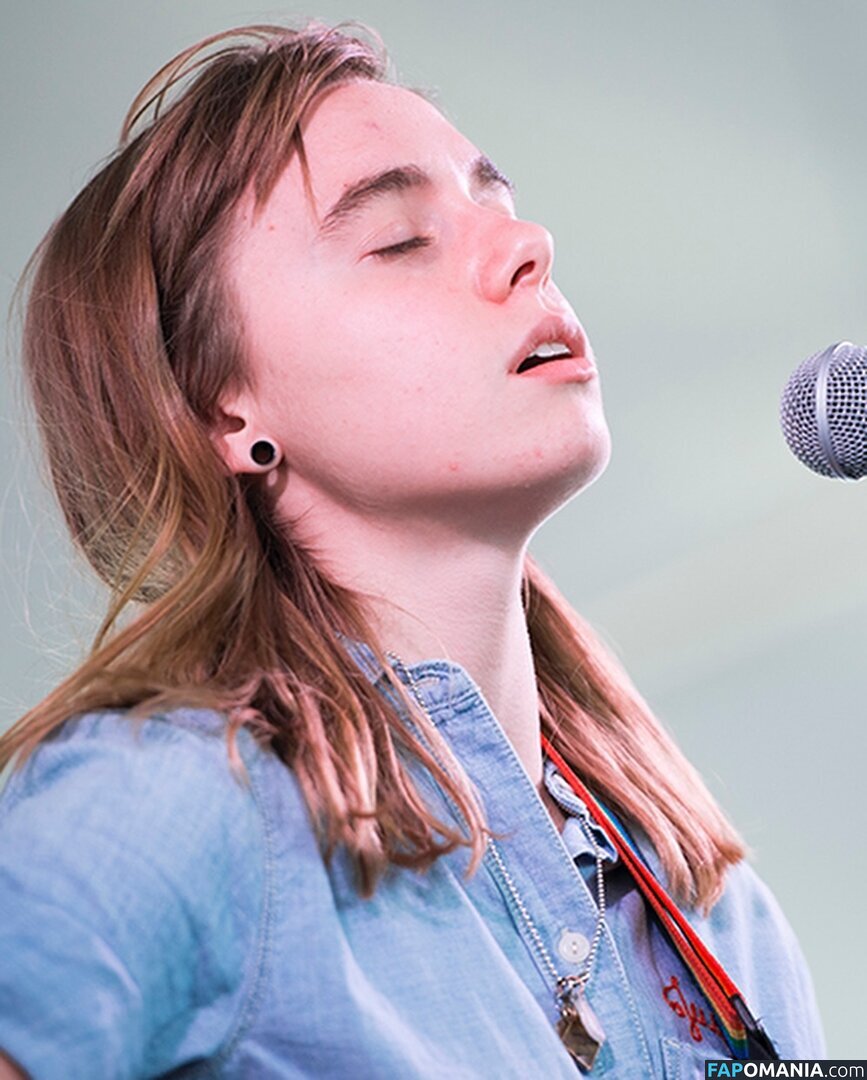 Julien Baker / julienrbaker Nud OnlyFans  Fotografie scursă #10