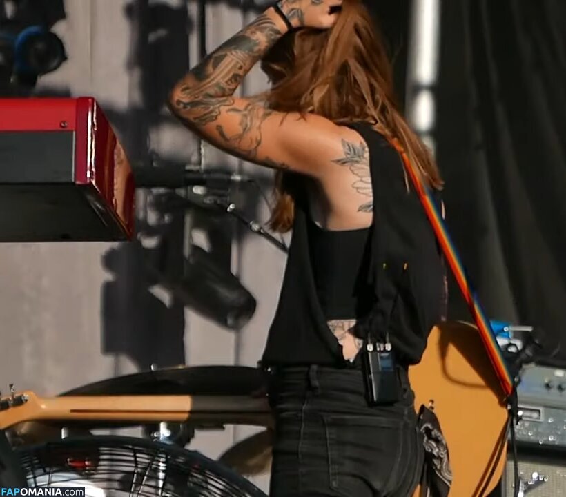 Julien Baker / julienrbaker Nud OnlyFans  Fotografie scursă #17
