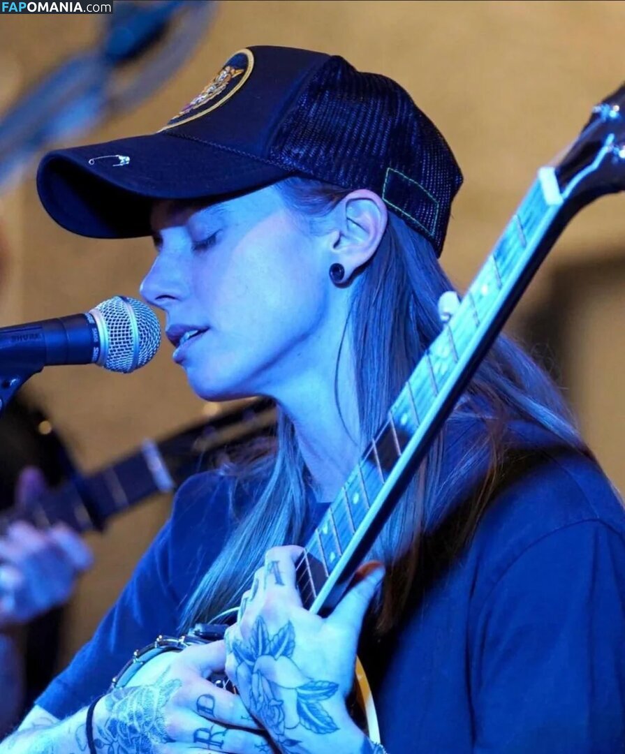 Julien Baker / julienrbaker Nud OnlyFans  Fotografie scursă #23