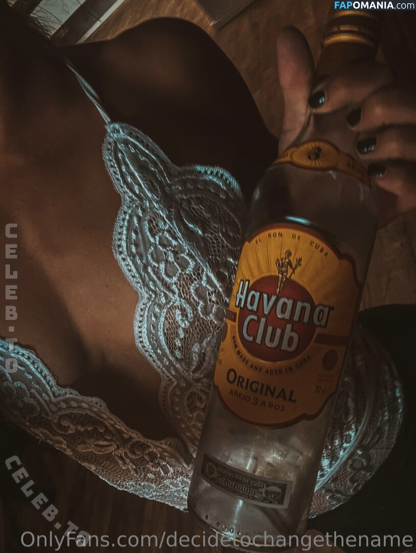 Julz Journey / decidetochangethename / julz_journey_ Nud OnlyFans  Fotografie scursă #2