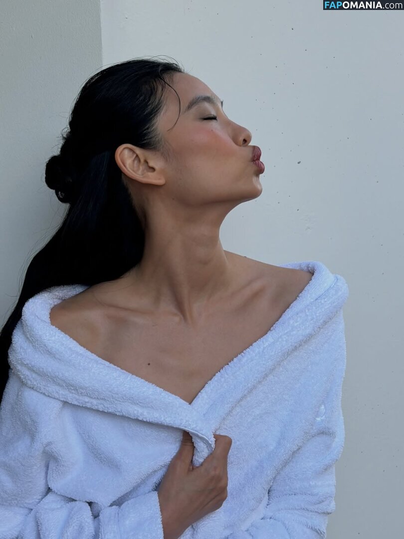 Jung Ho-yeon Nud OnlyFans  Fotografie scursă #7