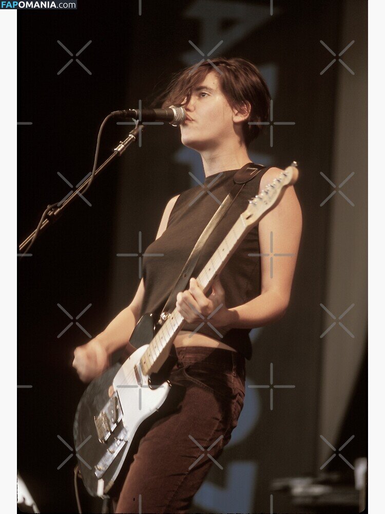 Justine Frischmann Nud OnlyFans  Fotografie scursă #4