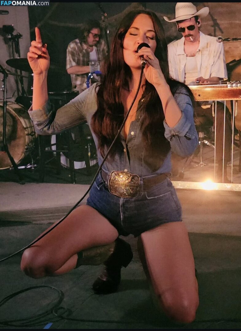 Kacey Musgraves / heavenlyyhazel / spaceykacey Nud OnlyFans  Fotografie scursă #29