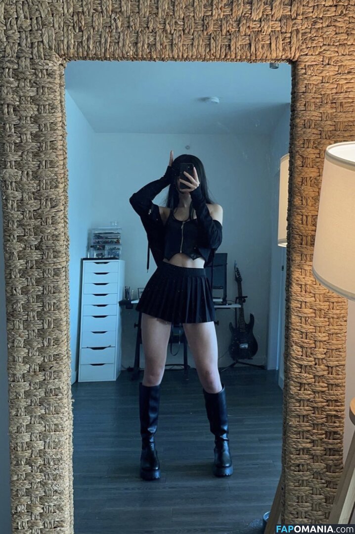kaerisake Nud OnlyFans  Fotografie scursă #5