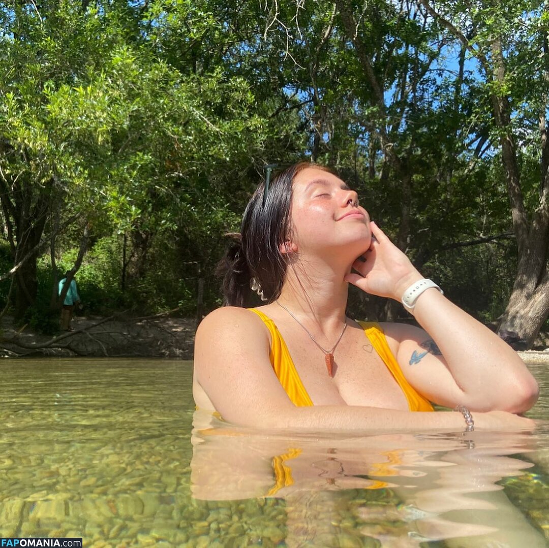 Kaitlyn Nicole / __kaitlynicole_ / https: / kaitlynnicole.music / nicolette38 Nud OnlyFans  Fotografie scursă #5