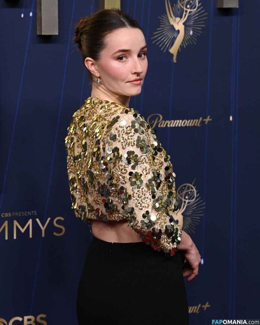 Kaitlyn Dever / kaitlyndever Nud OnlyFans  Fotografie scursă #5