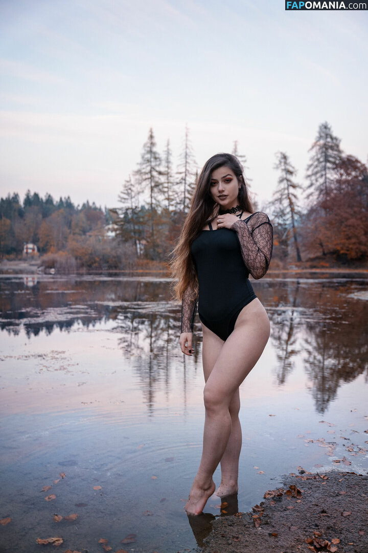 Kalt.Katchy / Karlotta Dalipi Nud OnlyFans  Fotografie scursă #11