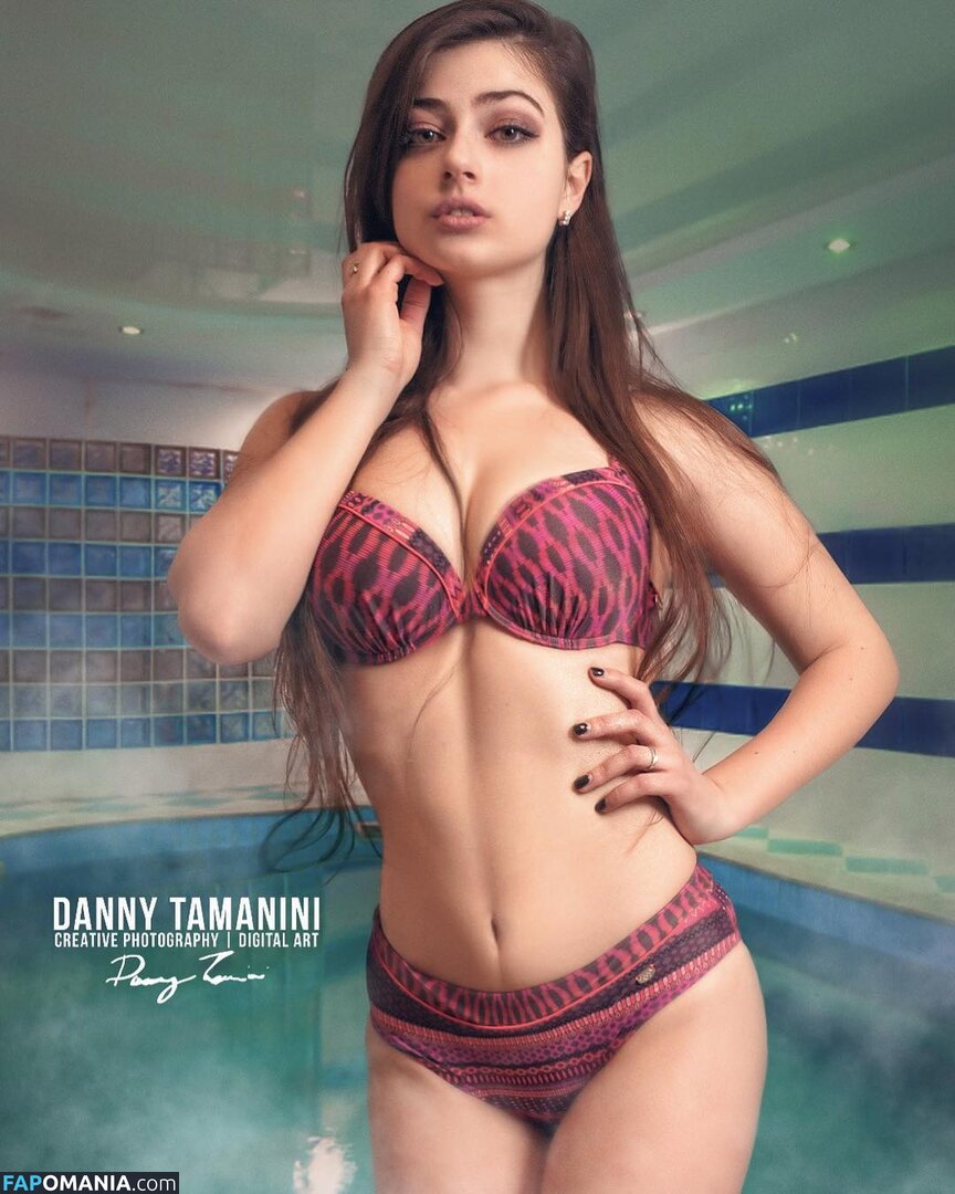 Kalt.Katchy / Karlotta Dalipi Nud OnlyFans  Fotografie scursă #15