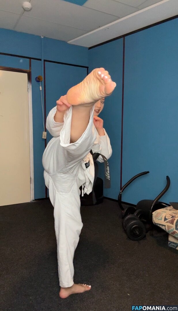 karategoddess Nud OnlyFans  Fotografie scursă #2