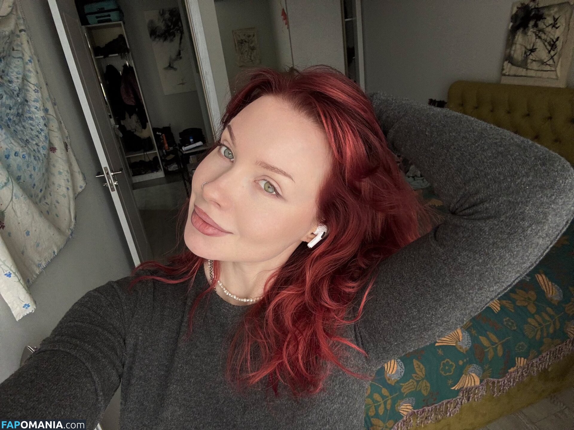 Karina Kherman / NebelaiaK / kher.man Nud OnlyFans  Fotografie scursă #2