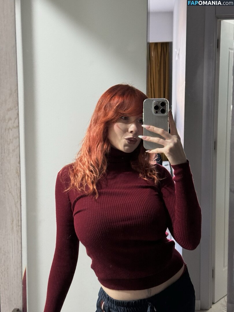 Karina Kherman / NebelaiaK / kher.man Nud OnlyFans  Fotografie scursă #15
