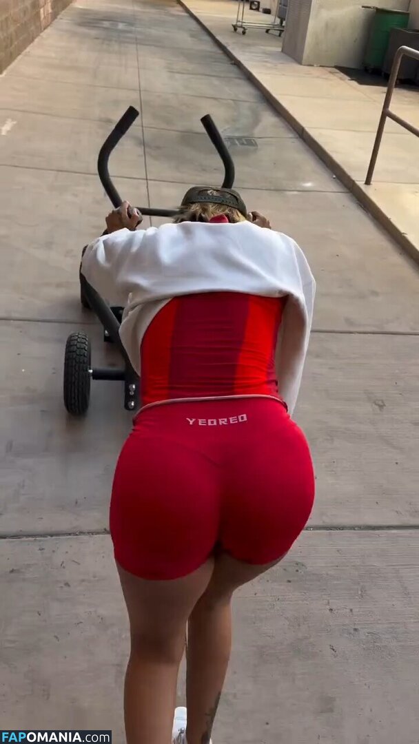 Karol G / karolg / karolgfriend Nud OnlyFans  Fotografie scursă #317