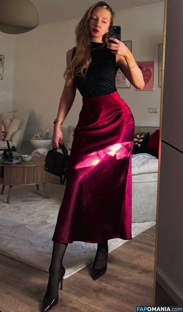 Katha Aomodels / aopremium / kathaaa_ecker Nud OnlyFans  Fotografie scursă #2