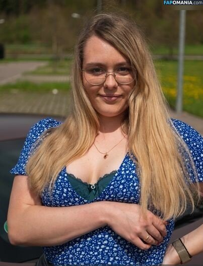 Kathitt8s / kathi.x.kat Nud OnlyFans  Fotografie scursă #26