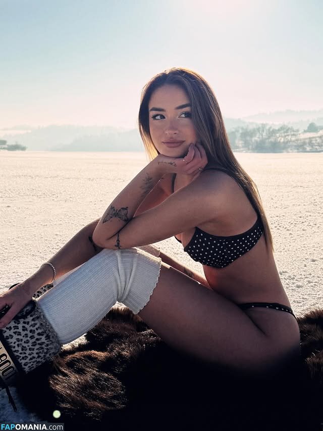Katia Dupenkova / kkatrunia Nud OnlyFans  Fotografie scursă #3