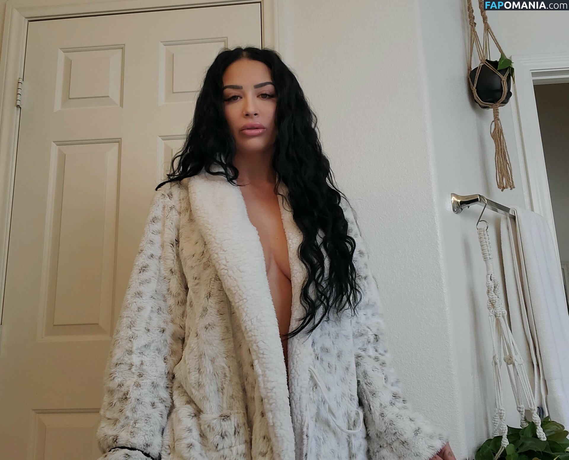 Katrina Jade / katrinajade / kj_fetishmodel / officialkatrina__jade__ Nud OnlyFans  Fotografie scursă #35