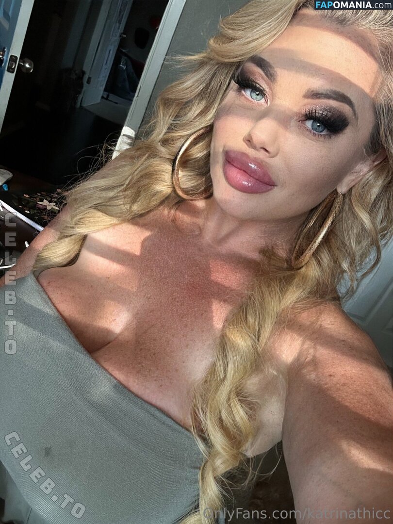 Katrina Thicc / https: / katrinathicc Nud OnlyFans  Fotografie scursă #20