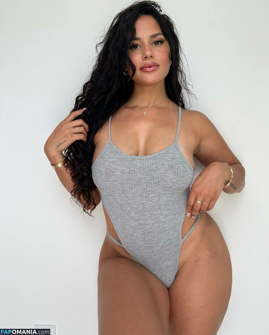 Katya Elise Henry / katyaelisehenry / katyaelisehenrysworld Nud OnlyFans  Fotografie scursă #6