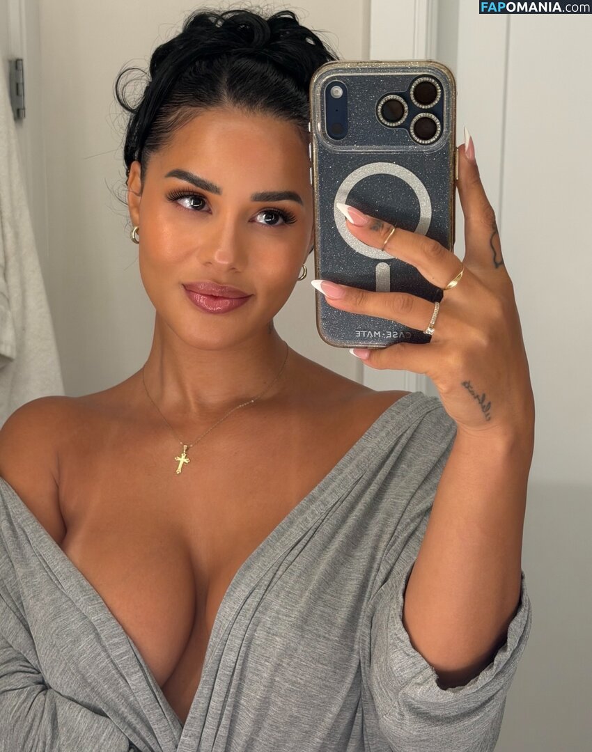 Katya Elise Henry / katyaelisehenry / katyaelisehenrysworld Nud OnlyFans  Fotografie scursă #1054