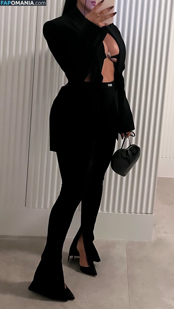 Katya Elise Henry / katyaelisehenry / katyaelisehenrysworld Nud OnlyFans  Fotografie scursă #1083