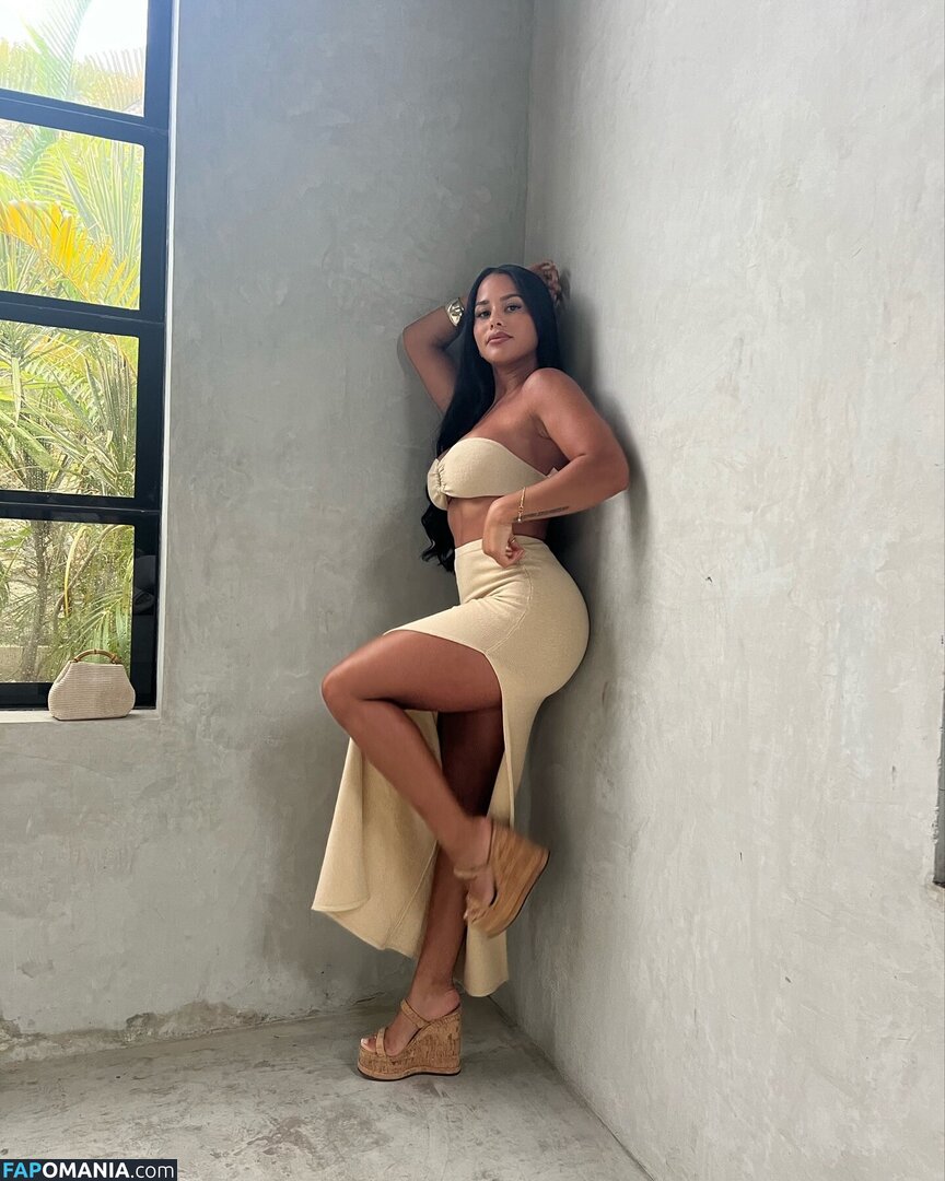 Katya Elise Henry / katyaelisehenry / katyaelisehenrysworld Nud OnlyFans  Fotografie scursă #1126