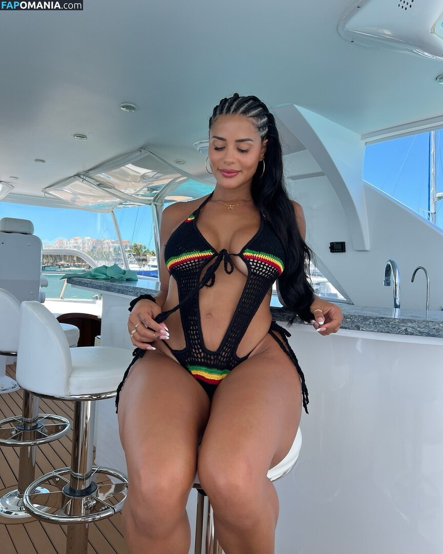 Katya Elise Henry / katyaelisehenry / katyaelisehenrysworld Nud OnlyFans  Fotografie scursă #1154