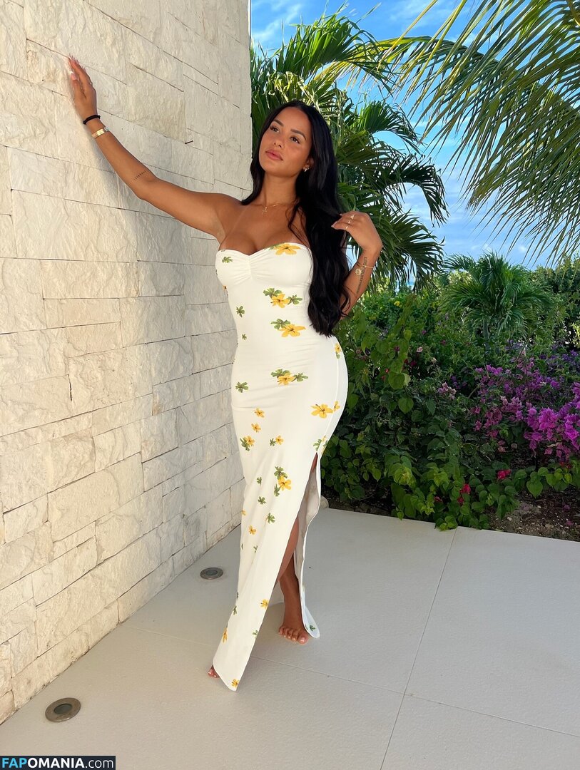 Katya Elise Henry / katyaelisehenry / katyaelisehenrysworld Nud OnlyFans  Fotografie scursă #1156