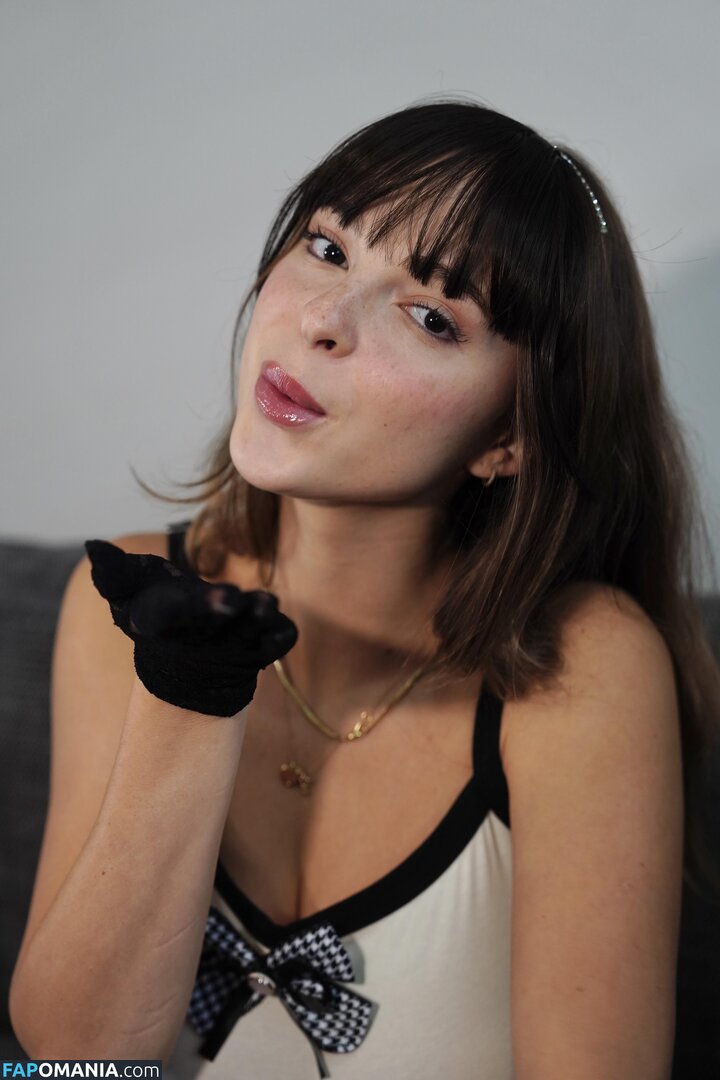 Katya Samilova / Katya_s__ / kate.s / kate.smlva Nud OnlyFans  Fotografie scursă #11