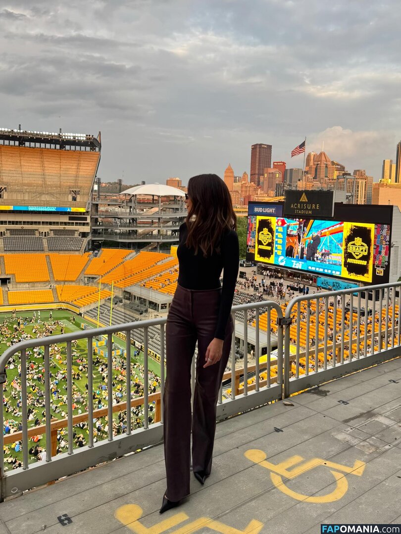 Kay Adams / heykayadams Nud OnlyFans  Fotografie scursă #1