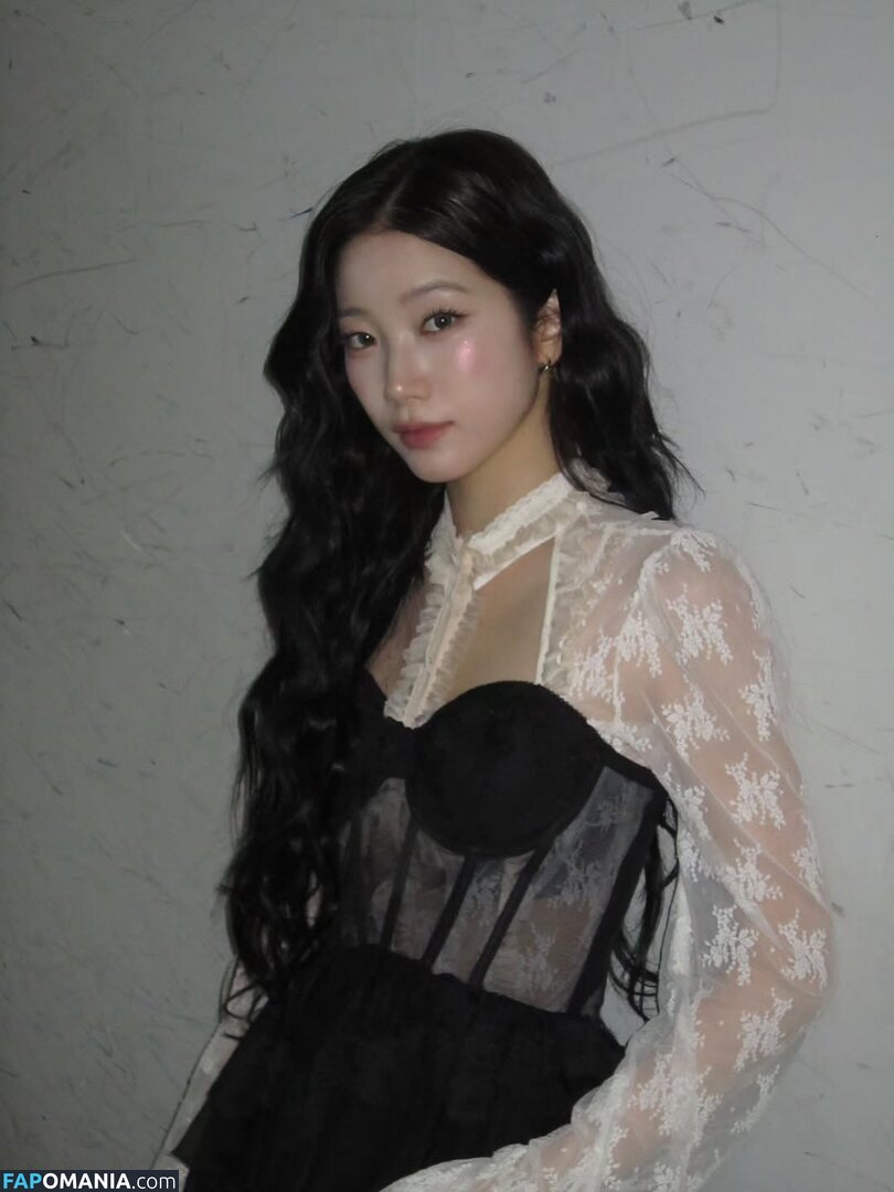 Kazuha Nakamura 中村 一葉 / LESSERAFIM / zuhazana Nud OnlyFans  Fotografie scursă #22