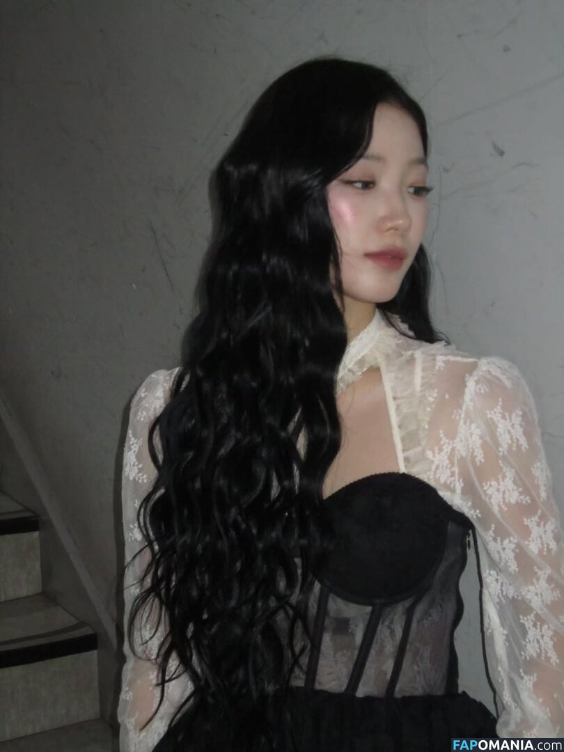 Kazuha Nakamura 中村 一葉 / LESSERAFIM / zuhazana Nud OnlyFans  Fotografie scursă #23
