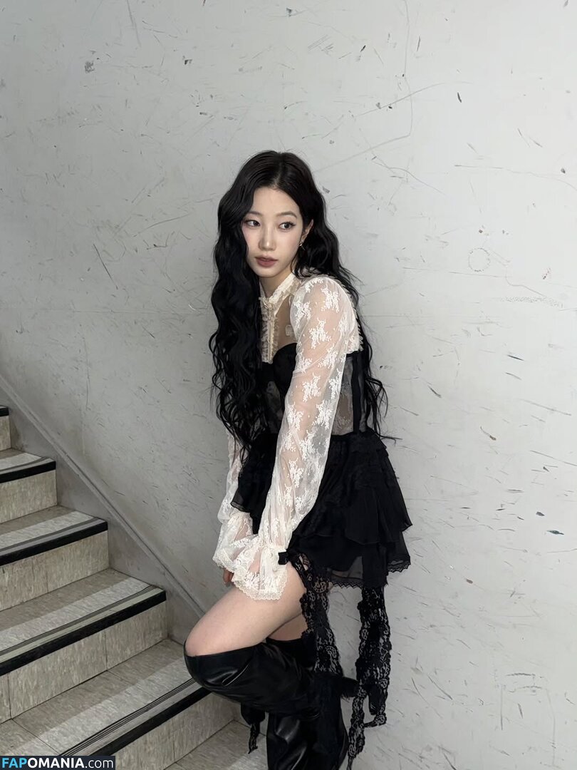 Kazuha Nakamura 中村 一葉 / LESSERAFIM / zuhazana Nud OnlyFans  Fotografie scursă #27