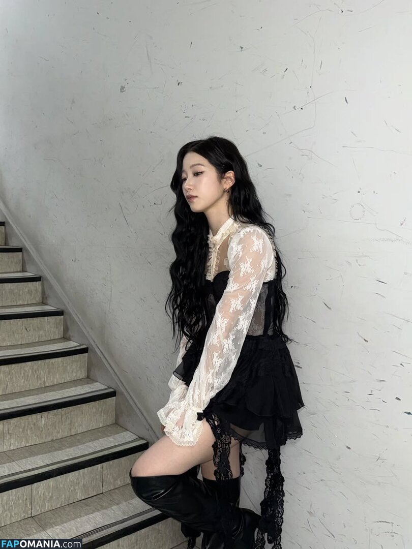 Kazuha Nakamura 中村 一葉 / LESSERAFIM / zuhazana Nud OnlyFans  Fotografie scursă #31