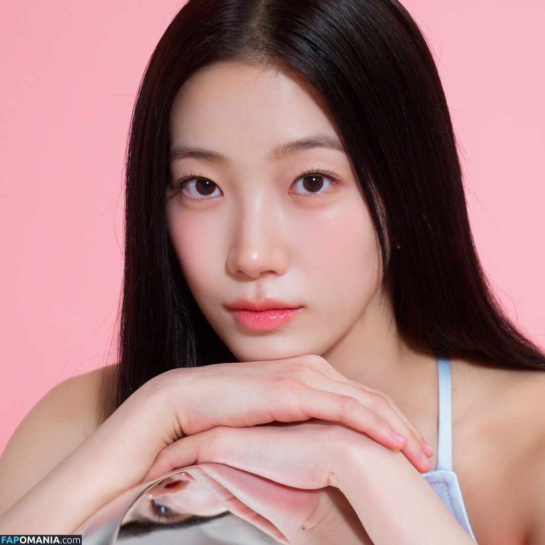 Kazuha Nakamura 中村 一葉 / LESSERAFIM / zuhazana Nud OnlyFans  Fotografie scursă #38