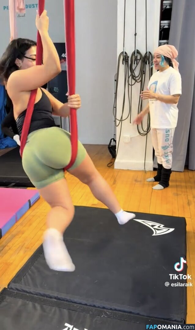 Kiaralise Nud OnlyFans  Fotografie scursă #4