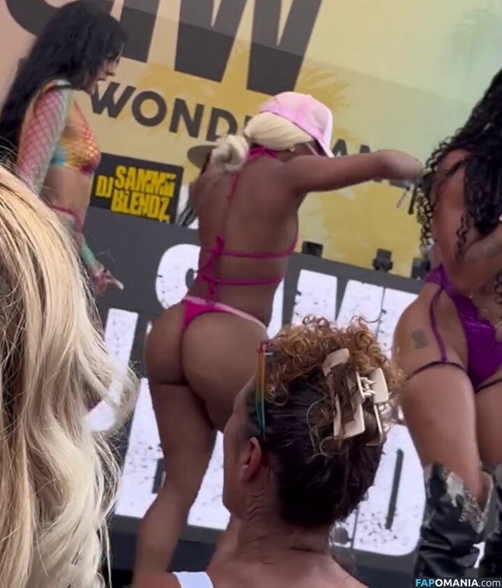 AEW Wrestling / HoganKnowsBest3 / Kiera Hogan / thekierahogan_ Nud OnlyFans  Fotografie scursă #13