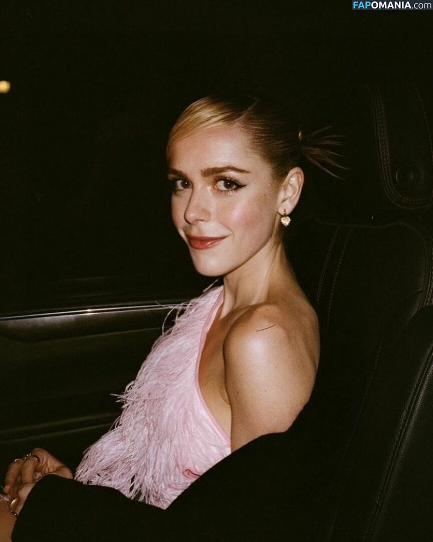 AdventuresSabrina / Kiernan Shipka / kiernanshipka Nud OnlyFans  Fotografie scursă #694
