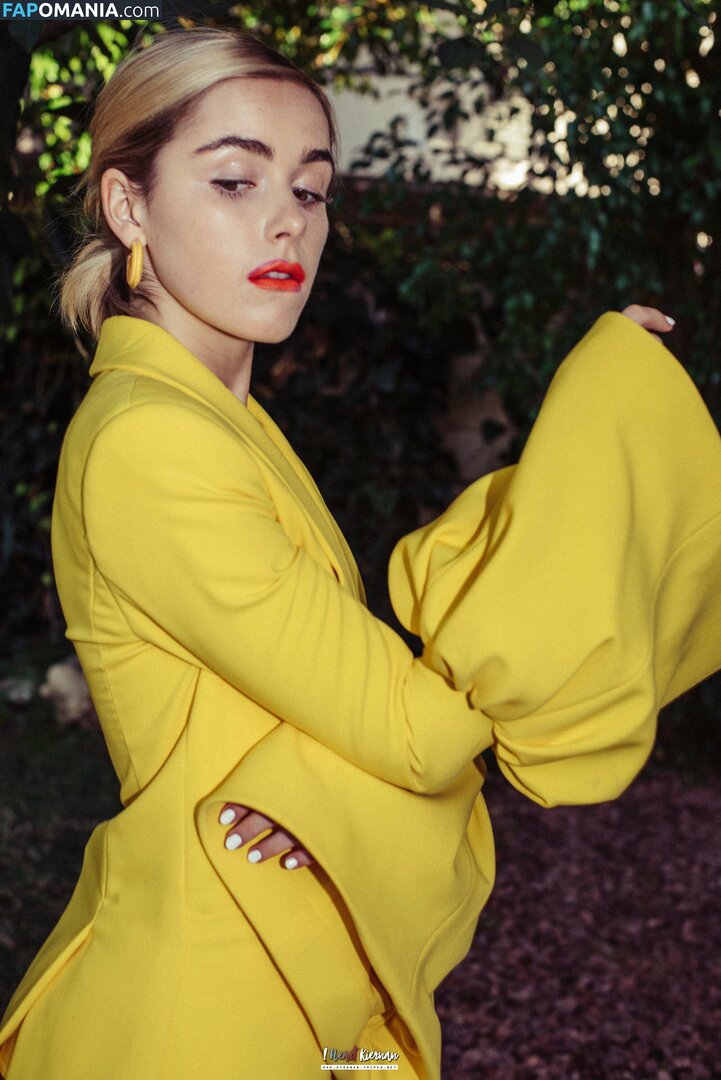 AdventuresSabrina / Kiernan Shipka / kiernanshipka Nud OnlyFans  Fotografie scursă #968