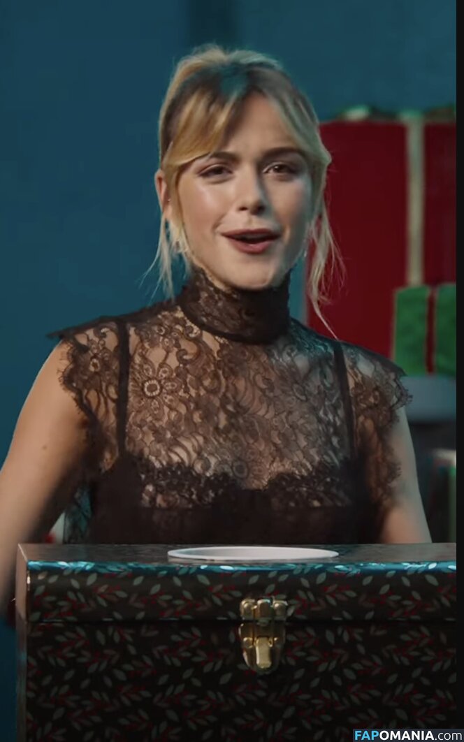 AdventuresSabrina / Kiernan Shipka / kiernanshipka Nud OnlyFans  Fotografie scursă #1462