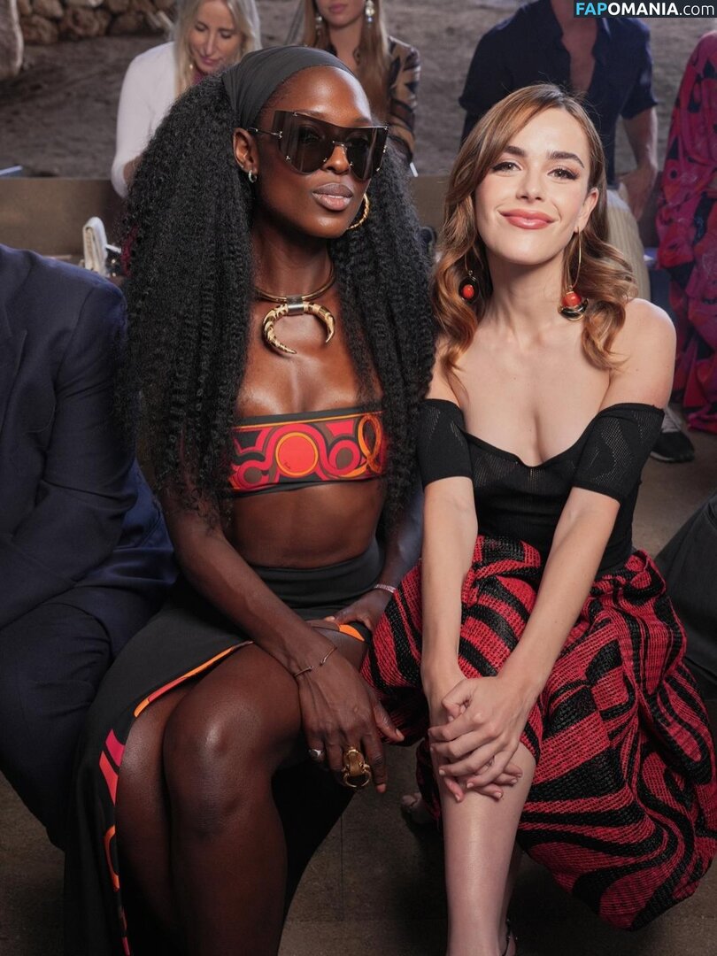 AdventuresSabrina / Kiernan Shipka / kiernanshipka Nud OnlyFans  Fotografie scursă #1582