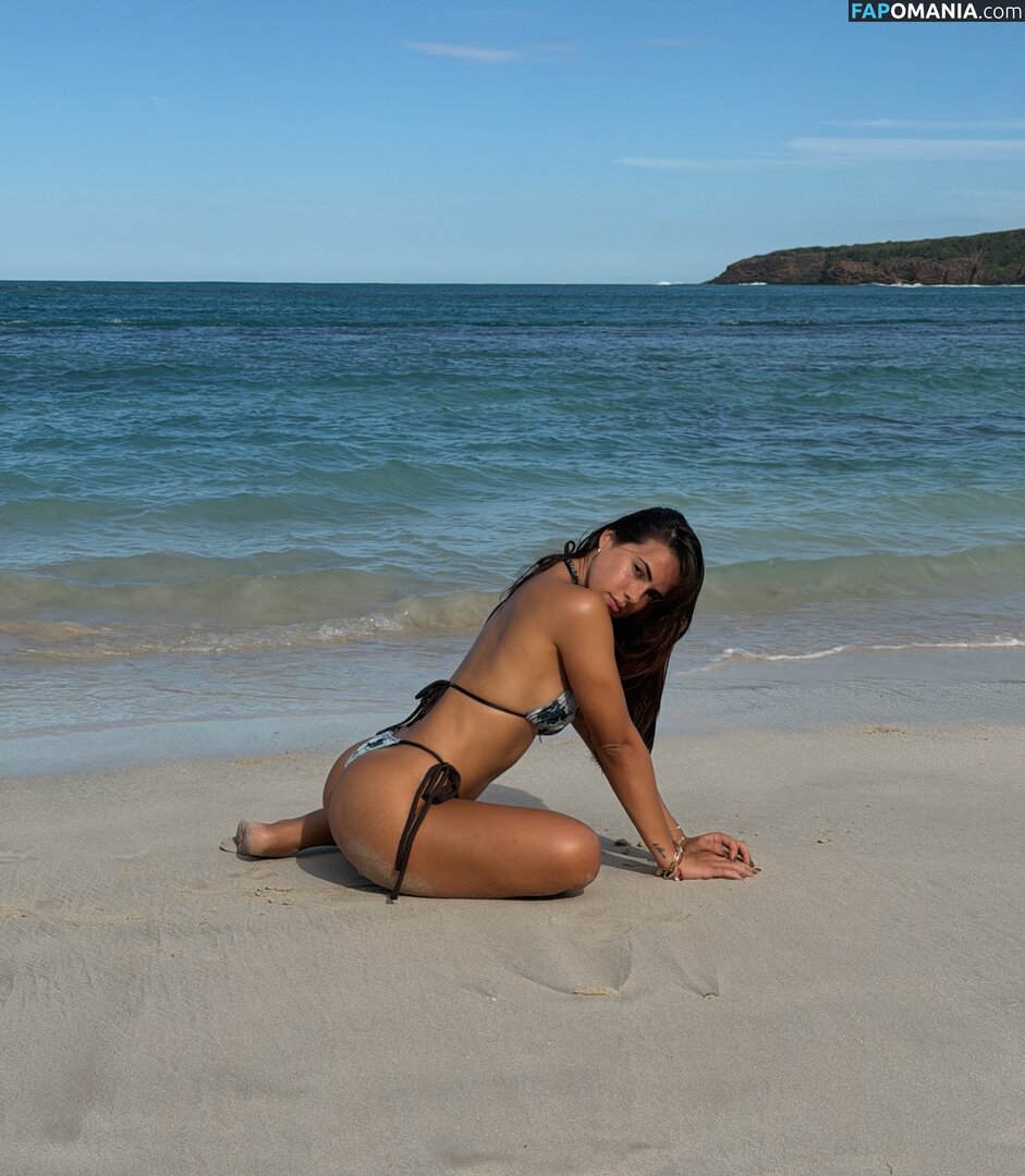 Kiki Montilla / https: / kiki_montilla / kikimontilla Nud OnlyFans  Fotografie scursă #4
